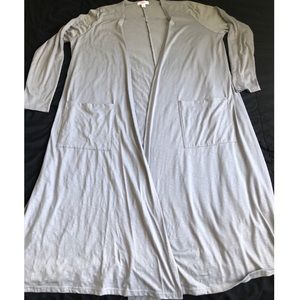 Women's Size L Lularoe Gray Sarah